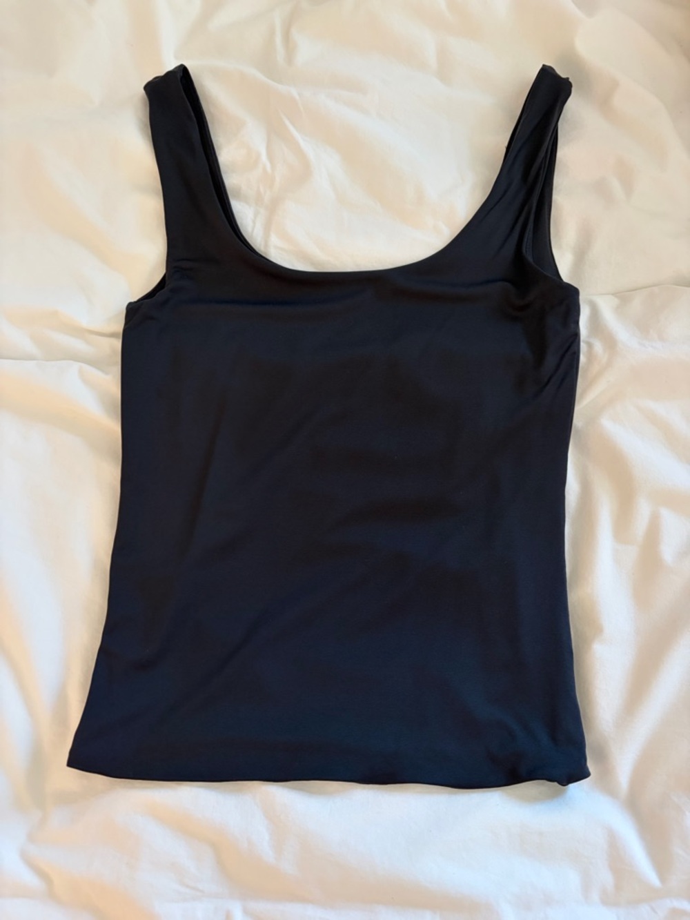 Women's Black Scoop Neck Tank Top